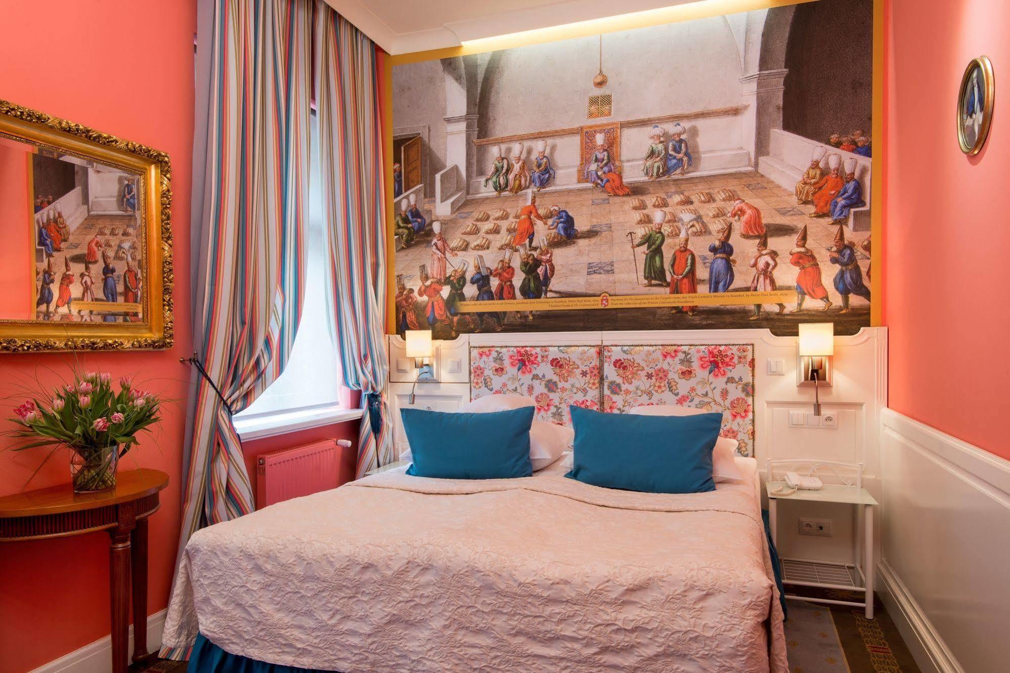Hotel Polski Pod Bialym Orlem Краков Экстерьер фото A room at the hotel